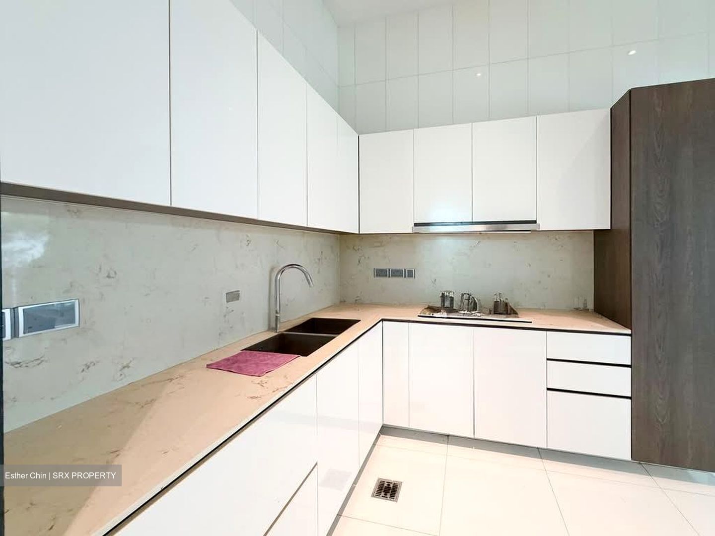 Ocean Drive (D4), Detached #526786621